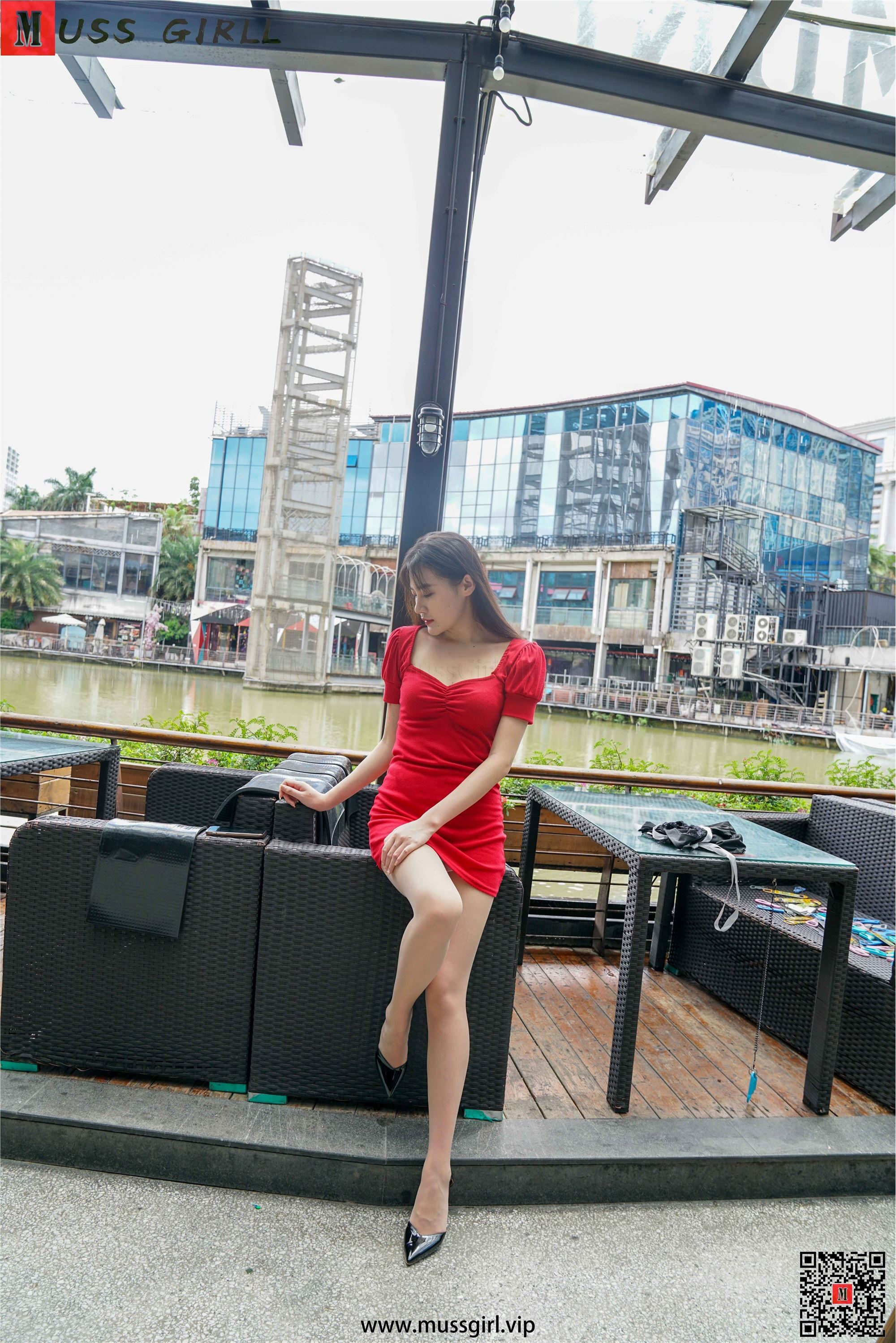 MussGirl慕丝女郎  NO.602 芊芊（一）